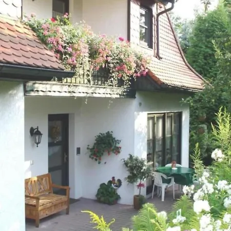 In Mit Grill- Garten Und Terrasse By Interhome *