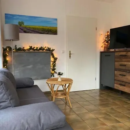 In Mit Grill- Garten Und Terrasse By Interhome Appartement